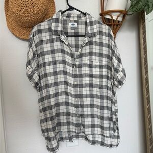 Old Navy Short Sleeve Button Down